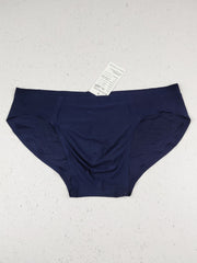 Buy online pre-used pre-loved 100% authentic & Original branded Unknown Brand (PU-2656) available in Pakistan. Top international brands avilable.