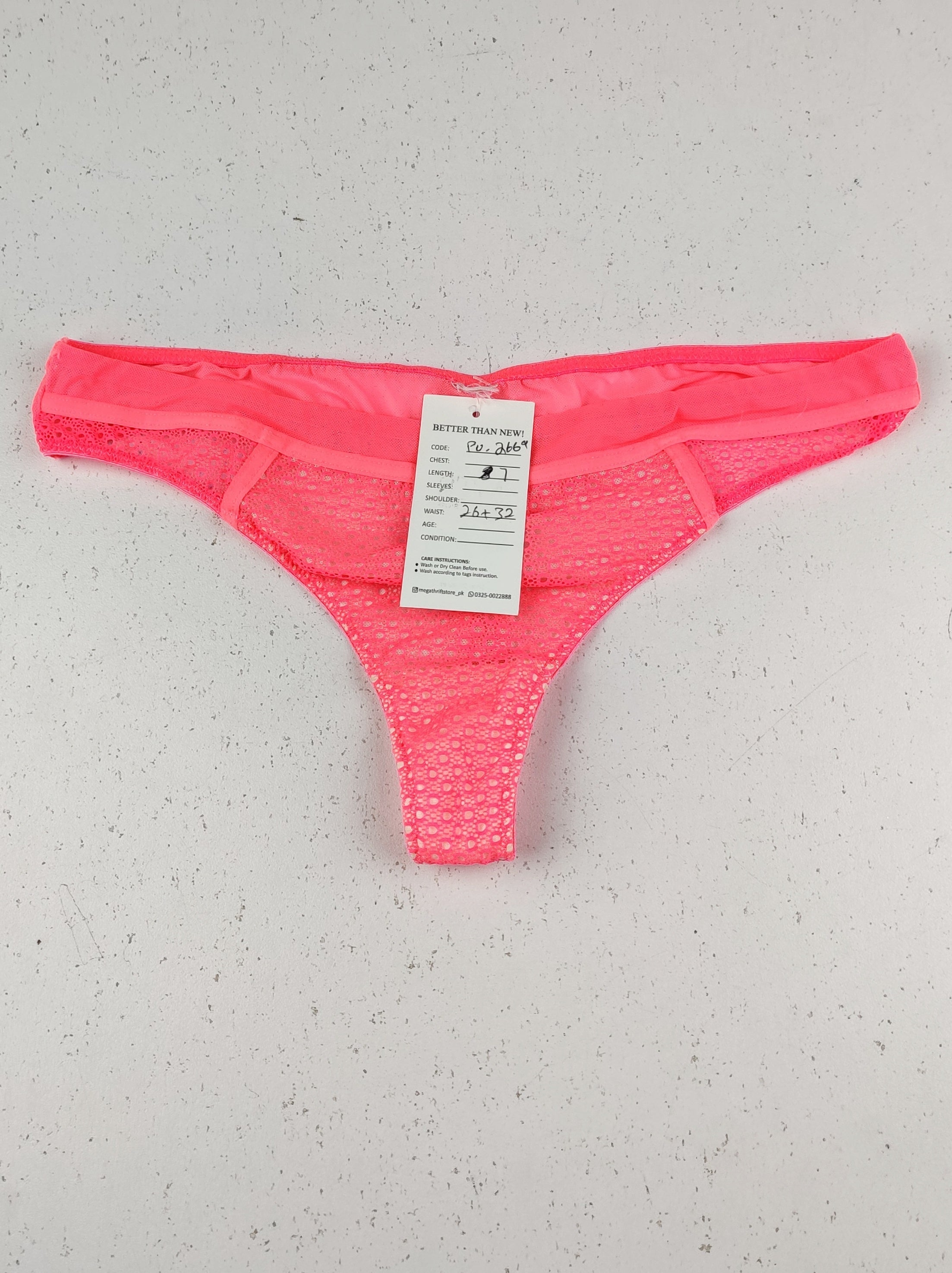 Buy online pre-used pre-loved 100% authentic & Original branded Unknown Brand (PU-2669) available in Pakistan. Top international brands avilable.