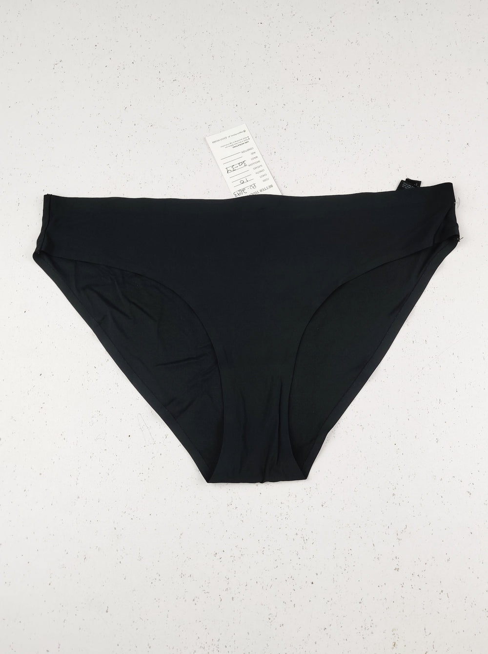 Buy online pre-used pre-loved 100% authentic & Original branded Primark (PU-2693) available in Pakistan. Top international brands avilable.