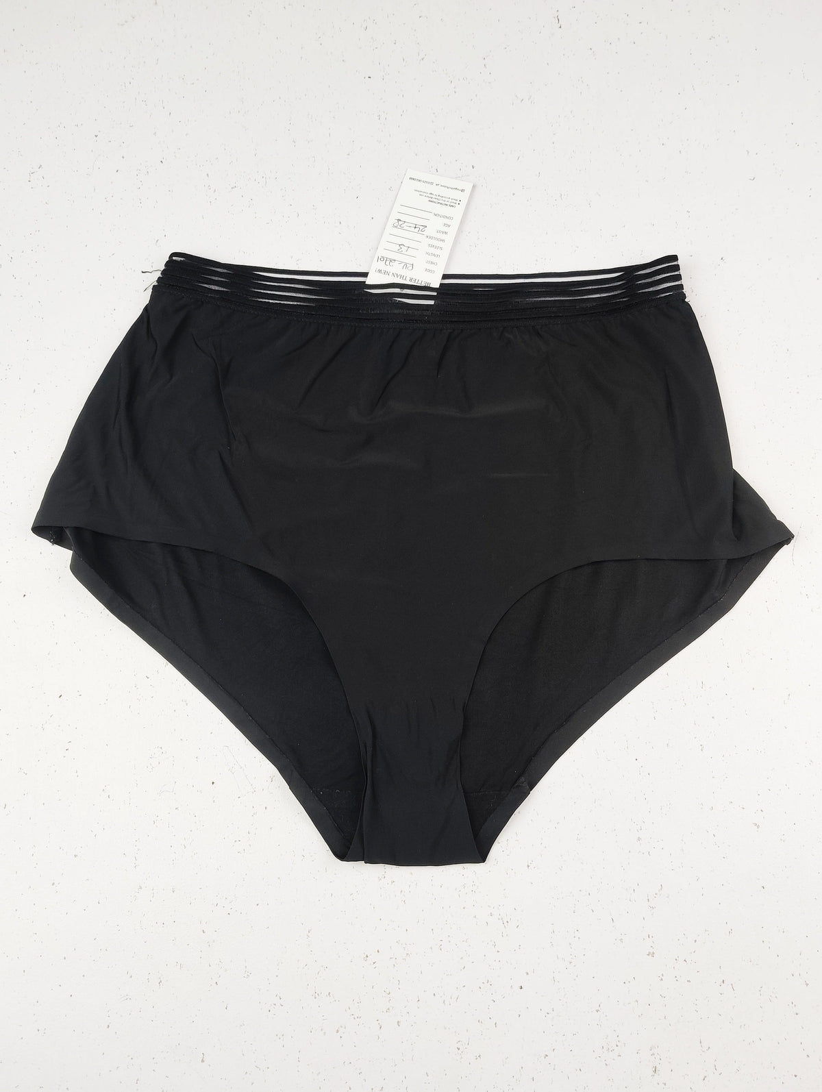Buy online pre-used pre-loved 100% authentic & Original branded Unknown Brand (PU-2701) available in Pakistan. Top international brands avilable.