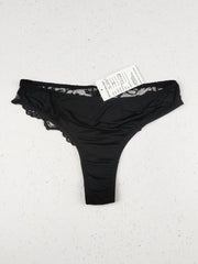 Buy online pre-used pre-loved 100% authentic & Original branded Unknown Brand (PU-2704) available in Pakistan. Top international brands avilable.