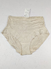 Buy online pre-used pre-loved 100% authentic & Original branded Marks & Spencer (PU-2705) available in Pakistan. Top international brands avilable.