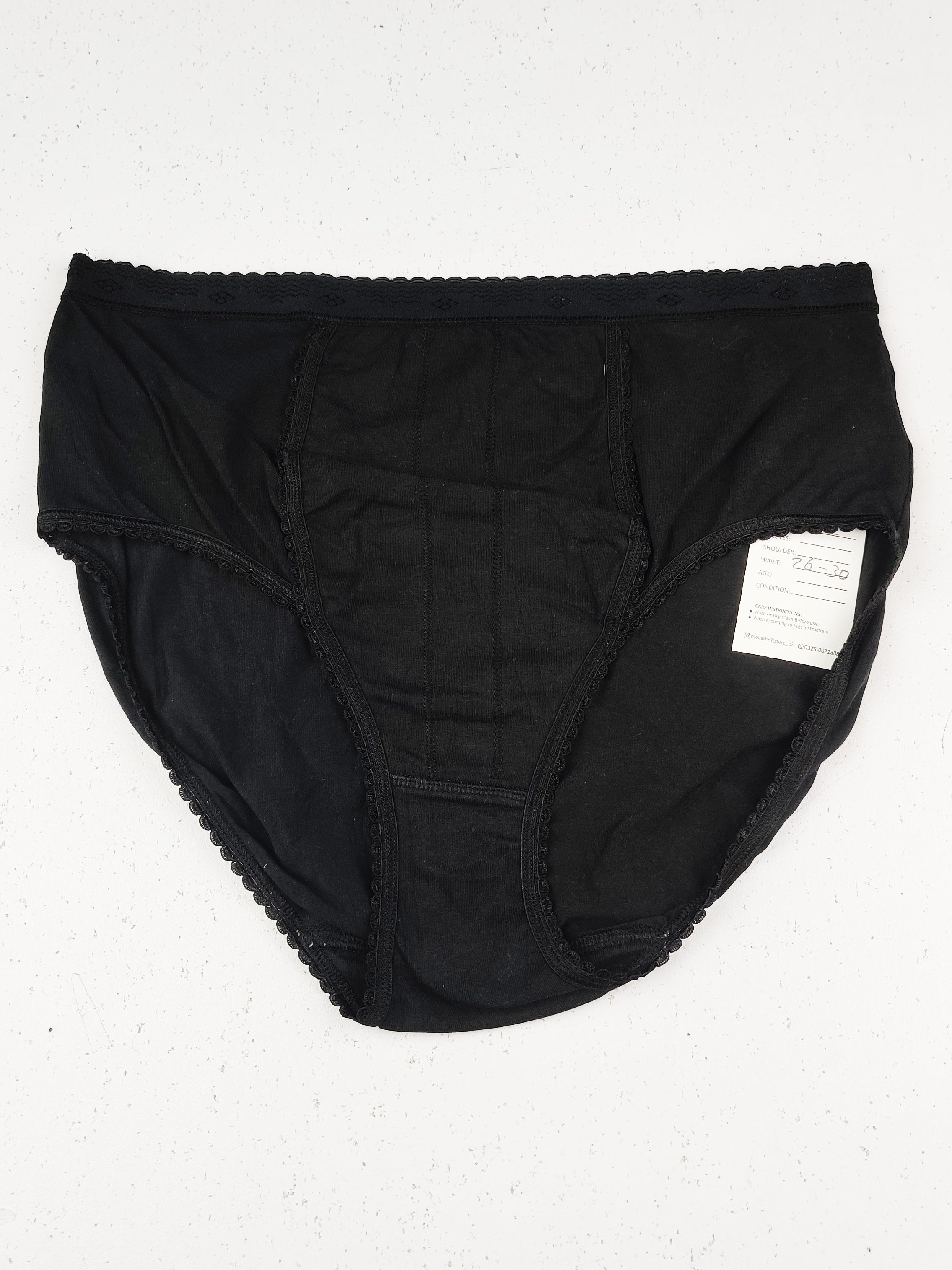 Buy online pre-used pre-loved 100% authentic & Original branded Unknown Brand (PU-2729) available in Pakistan. Top international brands avilable.