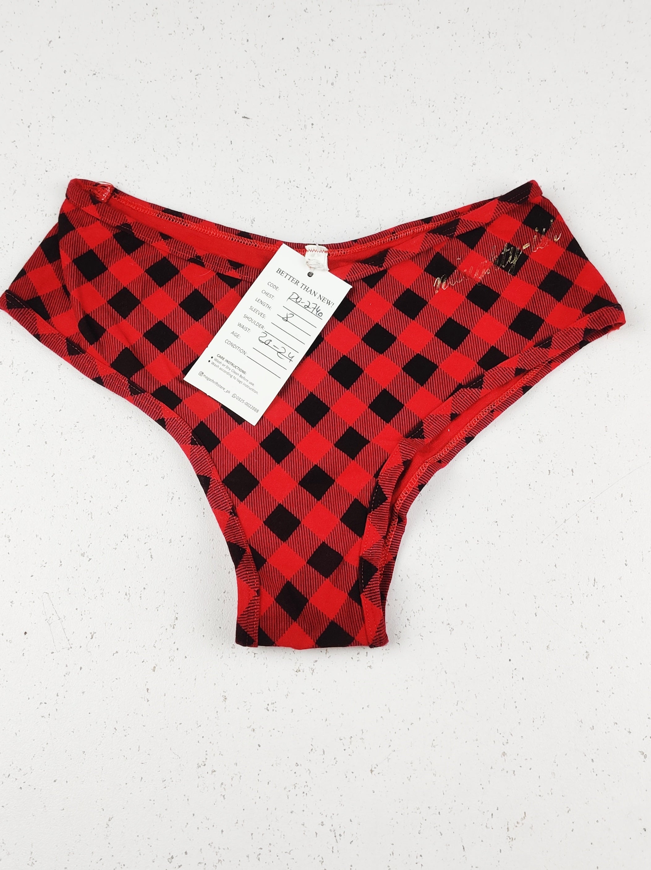 Buy online pre-used pre-loved 100% authentic & Original branded Unknown Brand (PU-2740) available in Pakistan. Top international brands avilable.