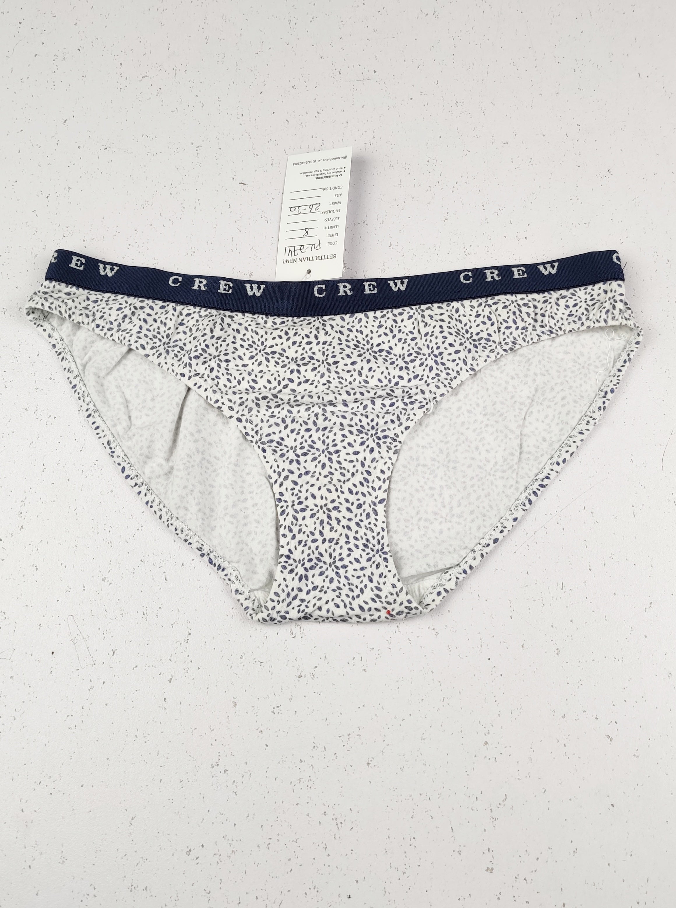 Buy online pre-used pre-loved 100% authentic & Original branded Unknown Brand (PU-2741) available in Pakistan. Top international brands avilable.