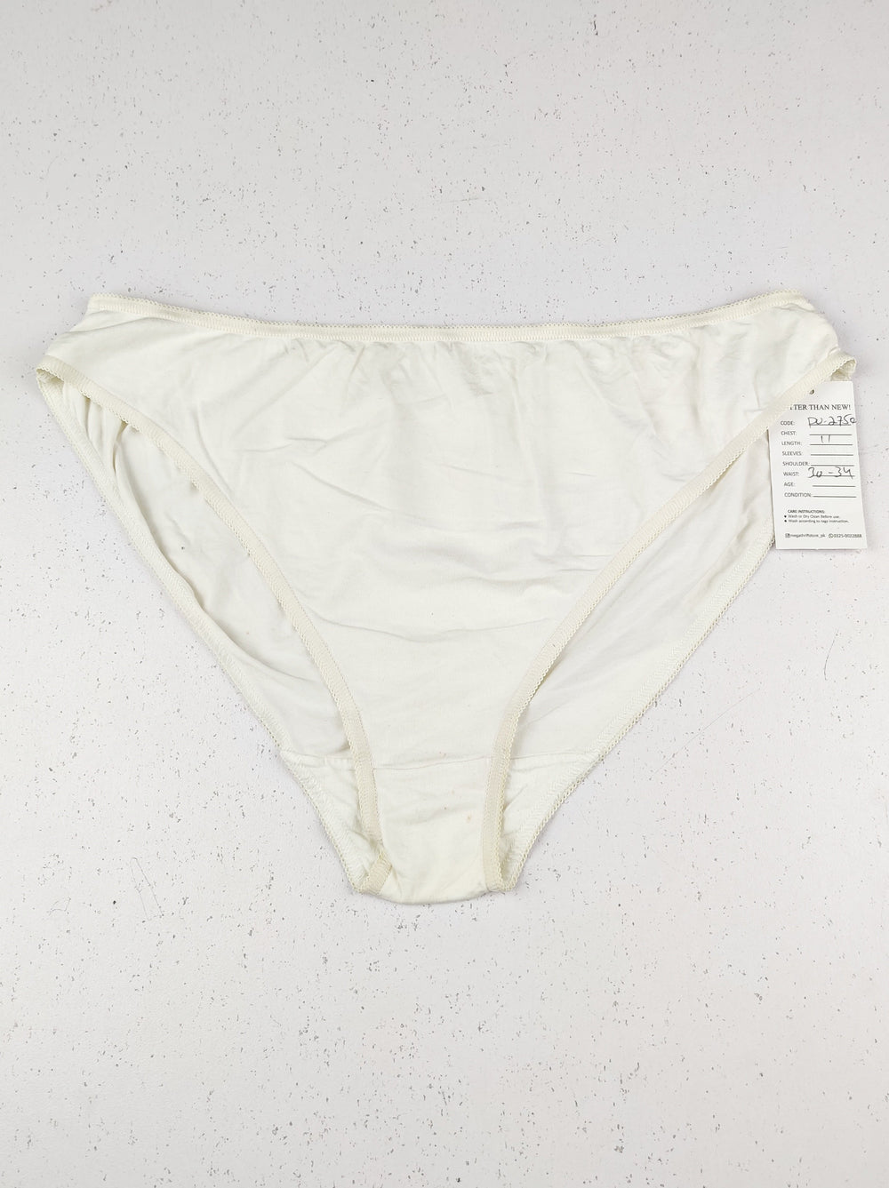Buy online pre-used pre-loved 100% authentic & Original branded Tu (PU-2750) available in Pakistan. Top international brands avilable.