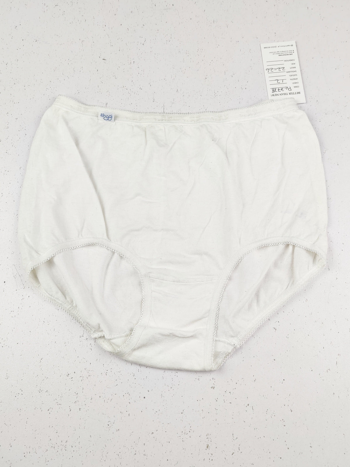 Buy online pre-used pre-loved 100% authentic & Original branded Sloggi (PU-2778) available in Pakistan. Top international brands avilable.