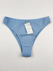 Buy online pre-used pre-loved 100% authentic & Original branded Unknown Brand (PU-2799) available in Pakistan. Top international brands avilable.