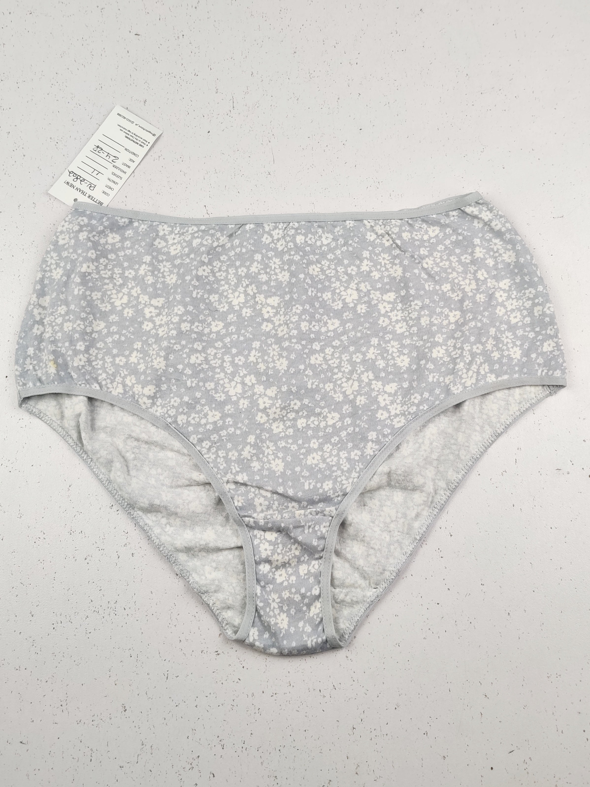 Buy online pre-used pre-loved 100% authentic & Original branded Primark (PU-2802) available in Pakistan. Top international brands avilable.