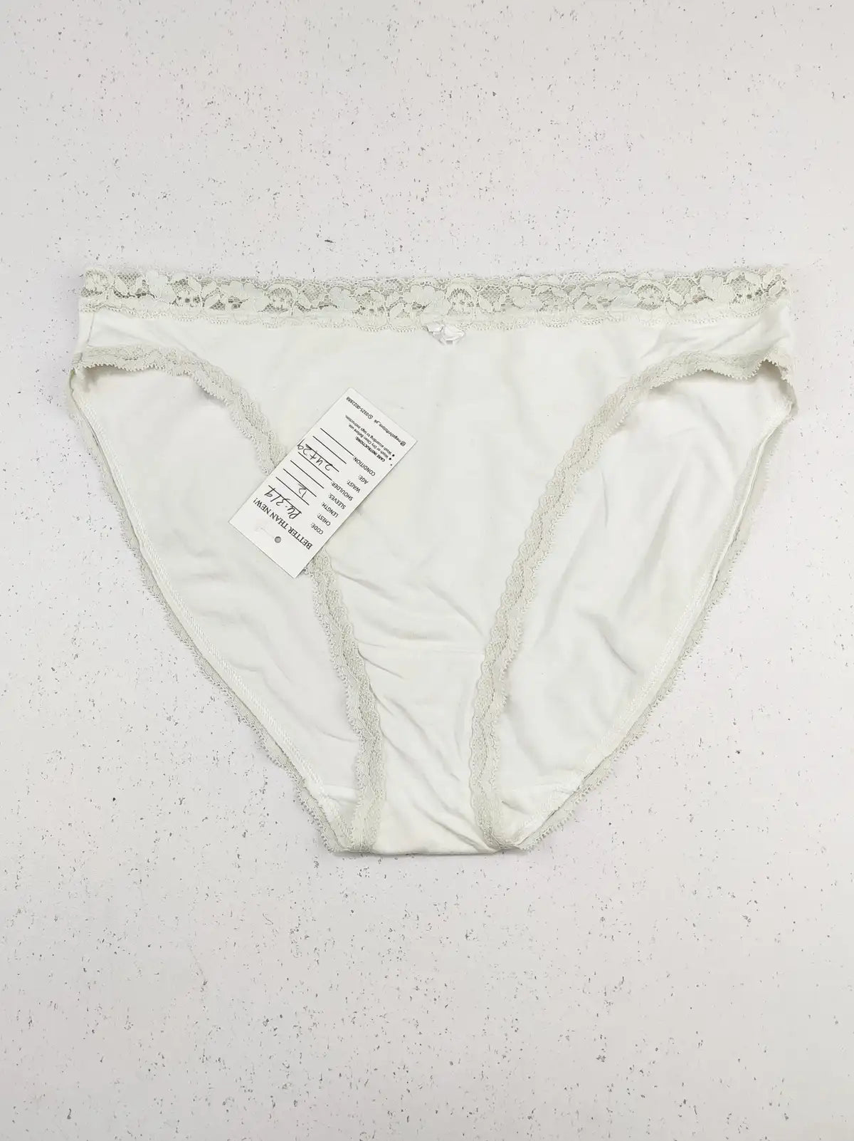 Buy online pre-used pre-loved 100% authentic & Original branded Marks & Spencer (PU-319) available in Pakistan. Top international brands avilable.