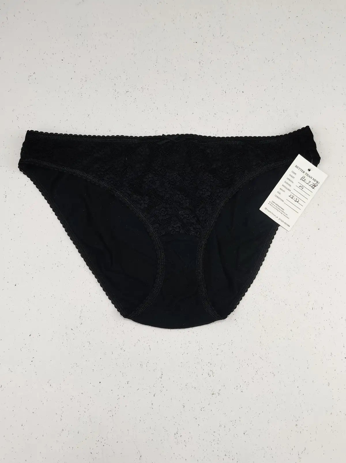 Buy online pre-used pre-loved 100% authentic & Original branded Unknown Brand (PU-378) available in Pakistan. Top international brands avilable.