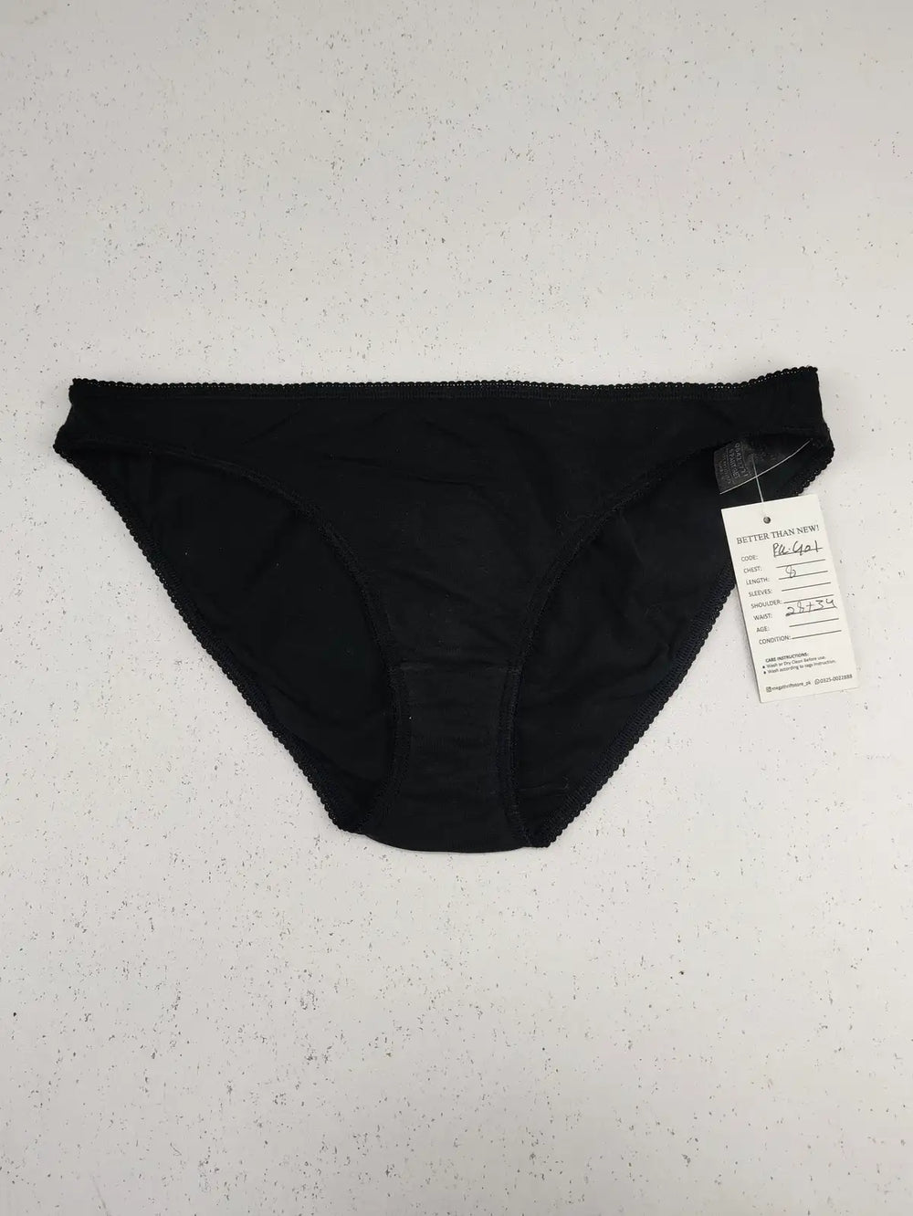 Buy online pre-used pre-loved 100% authentic & Original branded Marks & Spencer (PU-401) available in Pakistan. Top international brands avilable.