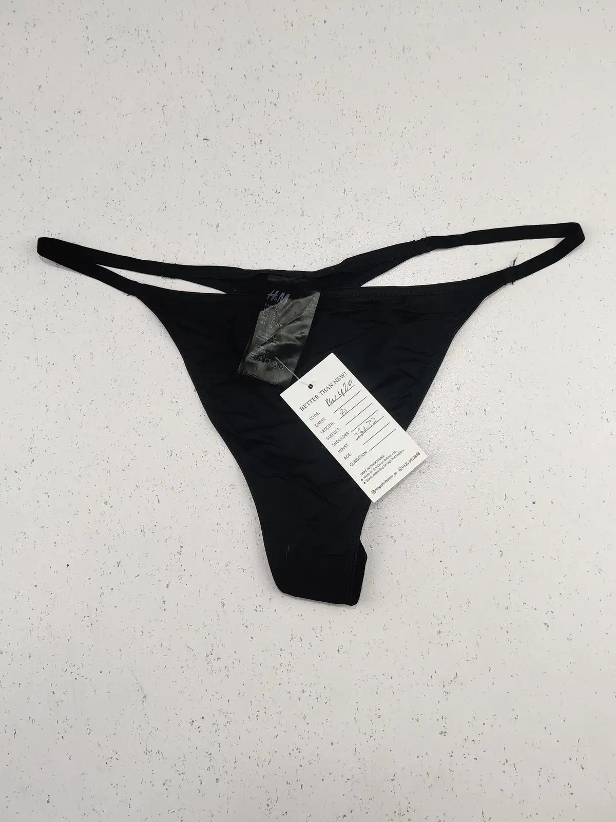 Buy online pre-used pre-loved 100% authentic & Original branded H&M (PU-420) available in Pakistan. Top international brands avilable.