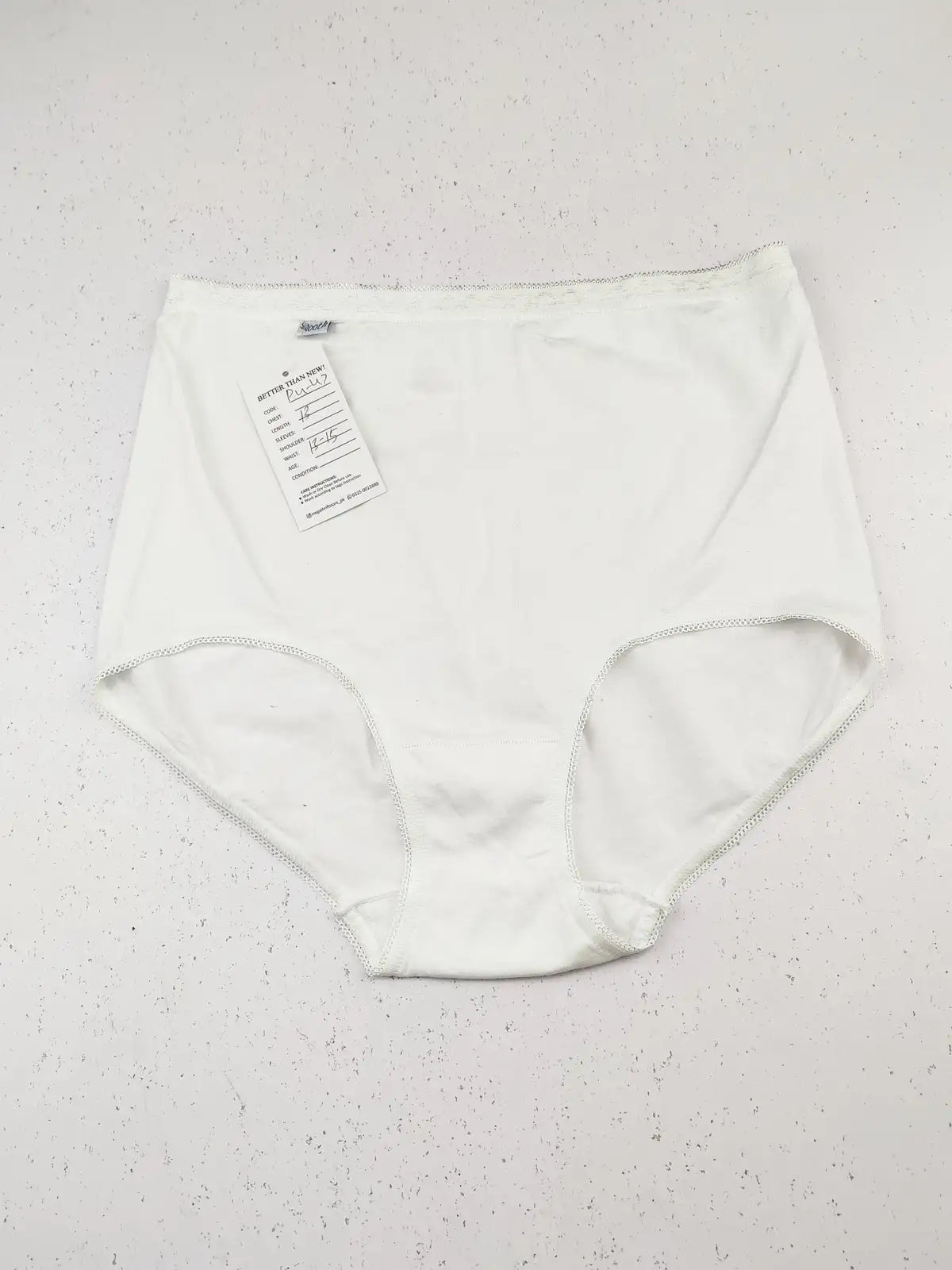 Buy online pre-used pre-loved 100% authentic & Original branded Unknown Brand (PU-47) available in Pakistan. Top international brands avilable.