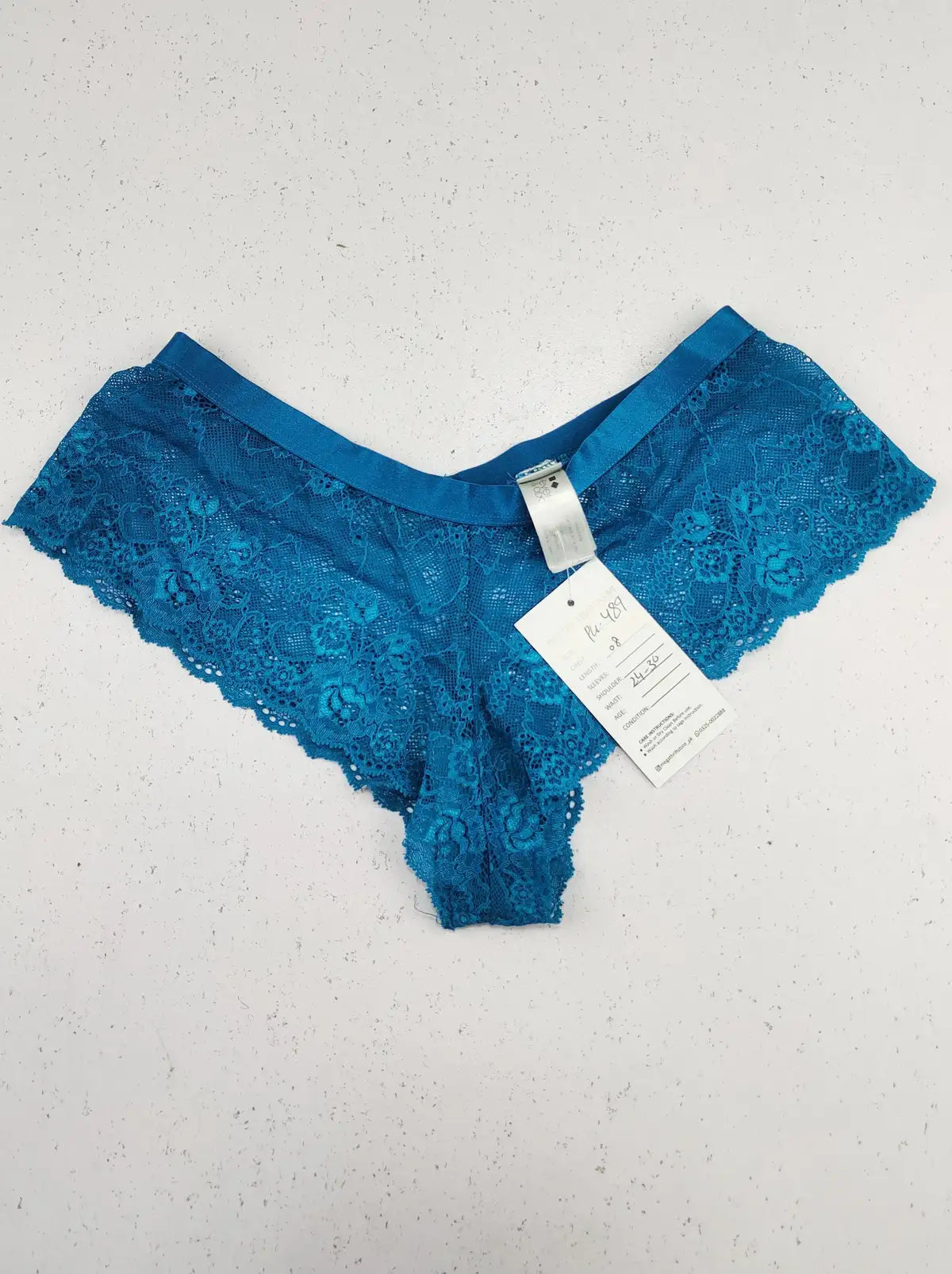 Buy online pre-used pre-loved 100% authentic & Original branded Even Odd (PU-489) available in Pakistan. Top international brands avilable.