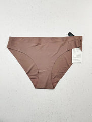 Buy online pre-used pre-loved 100% authentic & Original branded Primark (PU-50) available in Pakistan. Top international brands avilable.