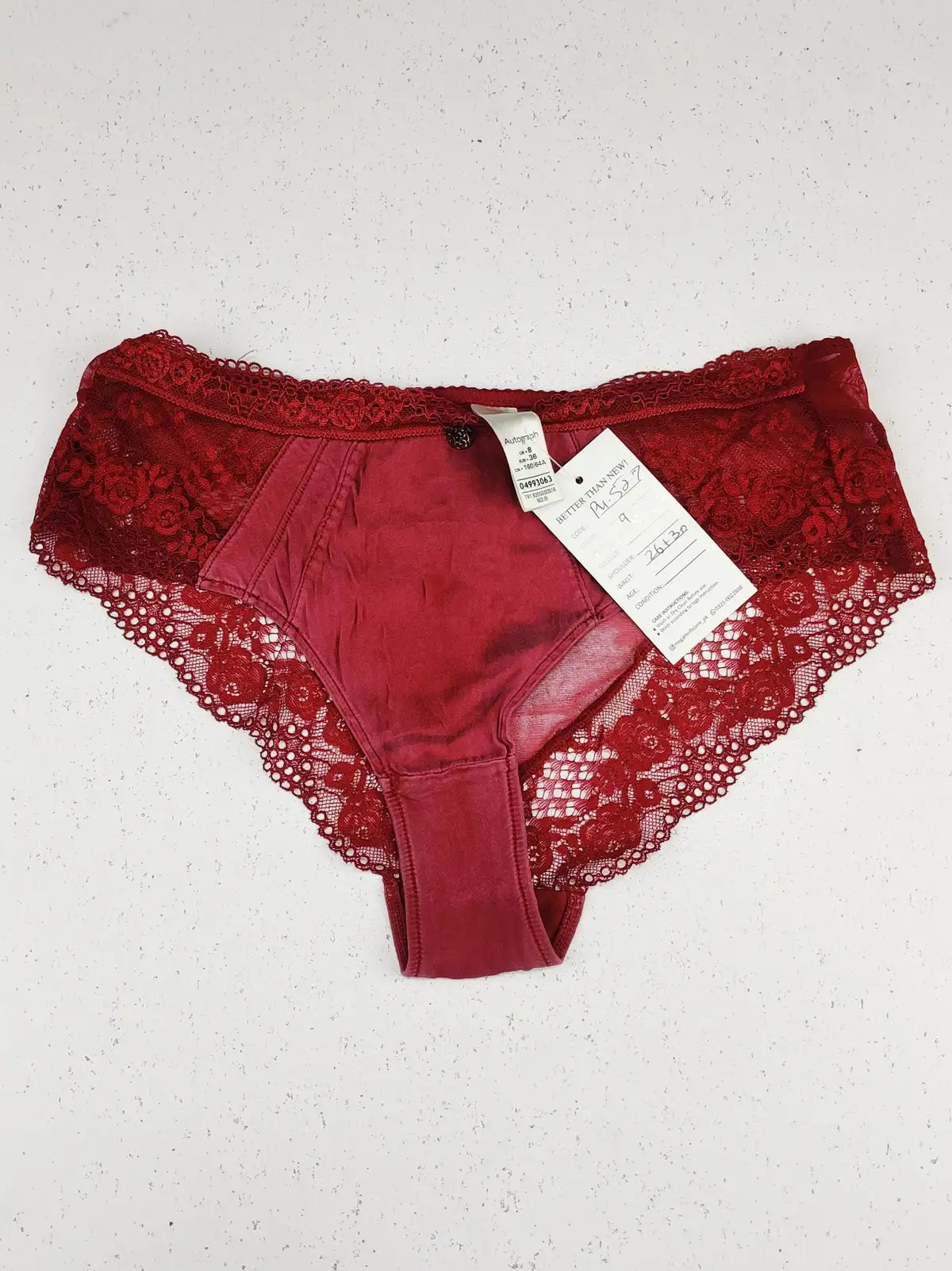 Buy online pre-used pre-loved 100% authentic & Original branded Marks & Spencer (PU-527) available in Pakistan. Top international brands avilable.