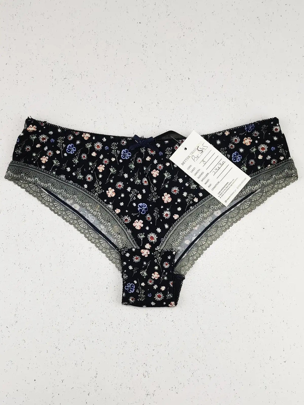 Buy online pre-used pre-loved 100% authentic & Original branded Secret Possessions (PU-545) available in Pakistan. Top international brands avilable.