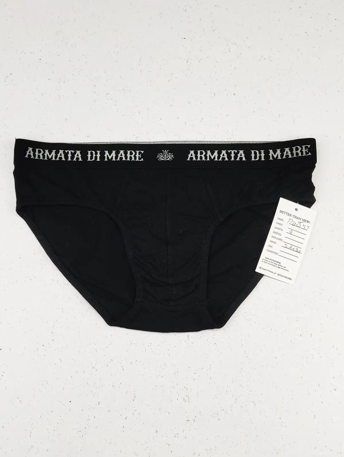 Buy online pre-used pre-loved 100% authentic & Original branded Armata Di Mare (PU-547) available in Pakistan. Top international brands avilable.