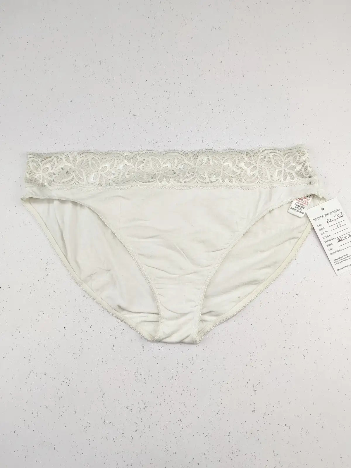 Buy online pre-used pre-loved 100% authentic & Original branded Dunnes Stores (PU-592) available in Pakistan. Top international brands avilable.