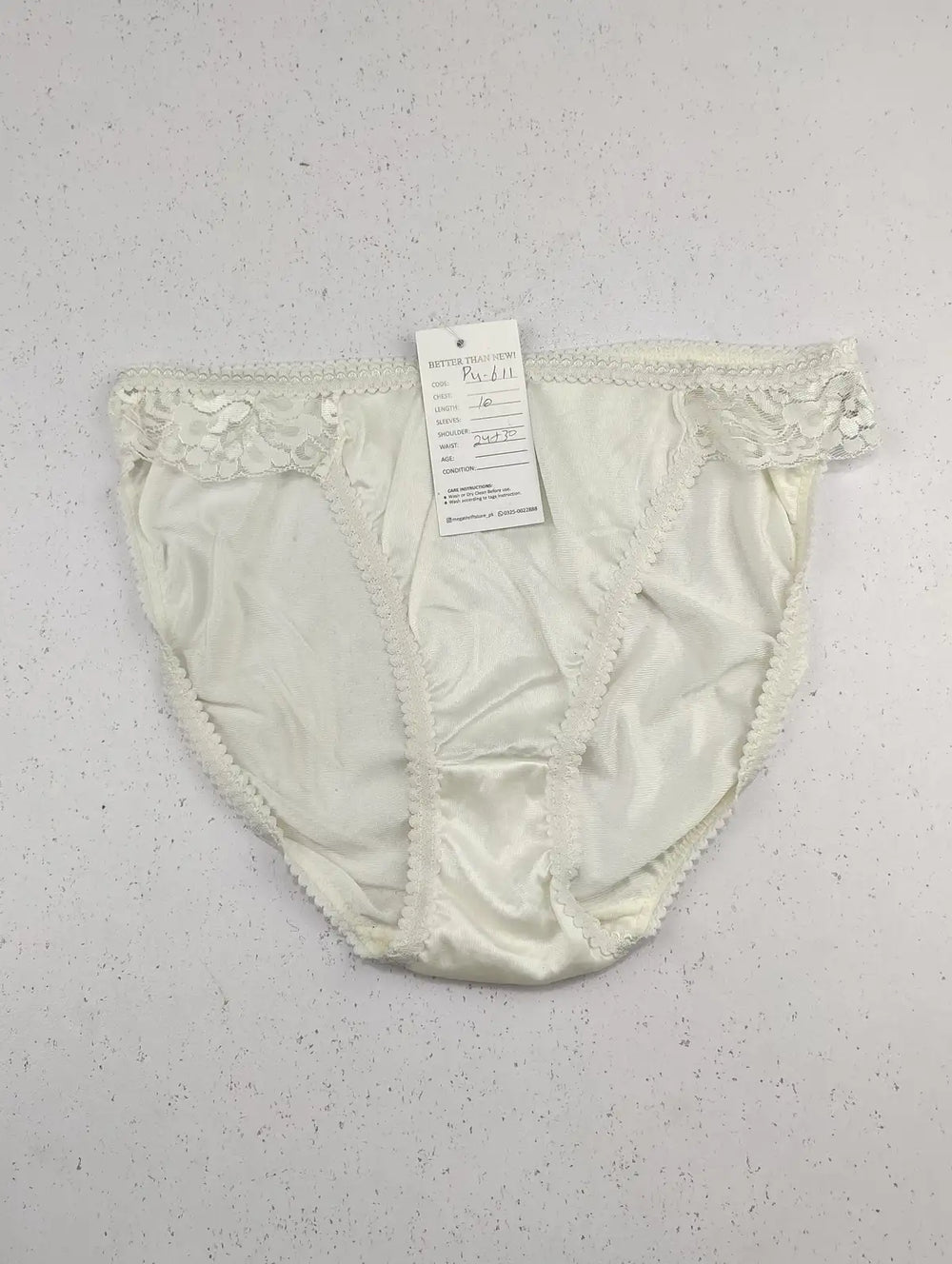 Buy online pre-used pre-loved 100% authentic & Original branded Unknown Brand (PU-611) available in Pakistan. Top international brands avilable.