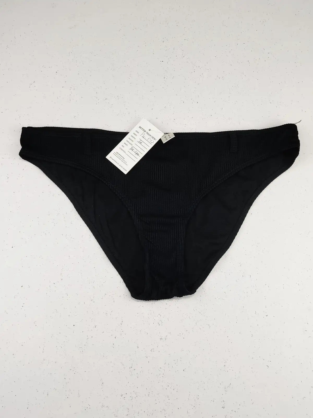 Buy online pre-used pre-loved 100% authentic & Original branded Primark (PU-642) available in Pakistan. Top international brands avilable.