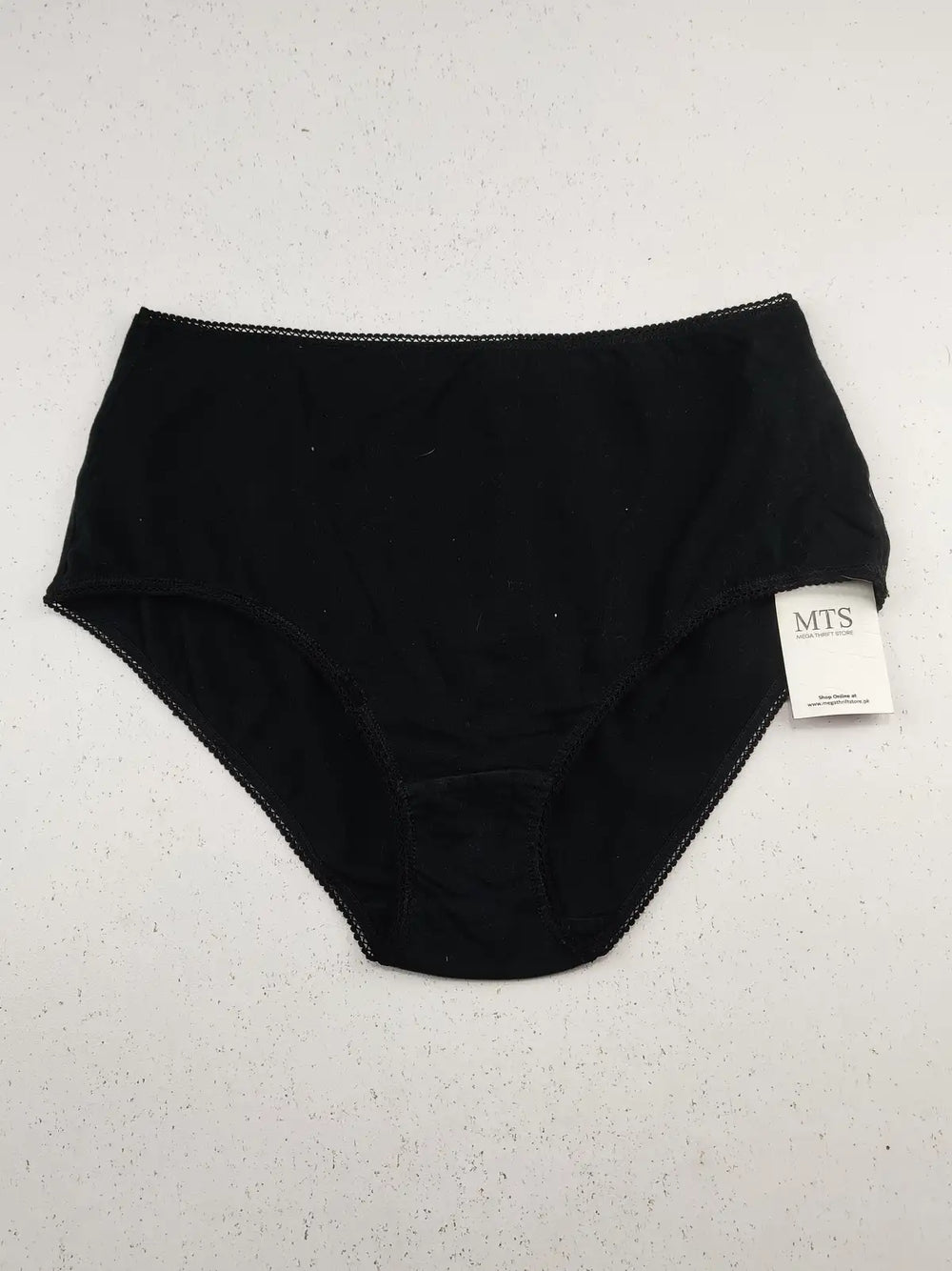 Buy online pre-used pre-loved 100% authentic & Original branded F&F (PU-665) available in Pakistan. Top international brands avilable.