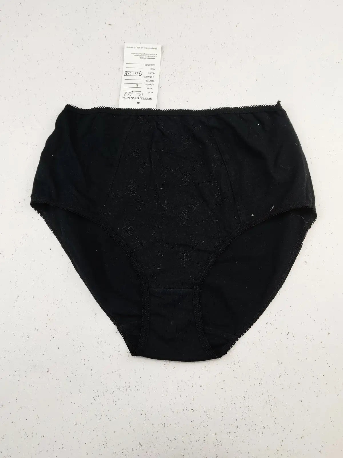 Buy online pre-used pre-loved 100% authentic & Original branded George (PU-668) available in Pakistan. Top international brands avilable.