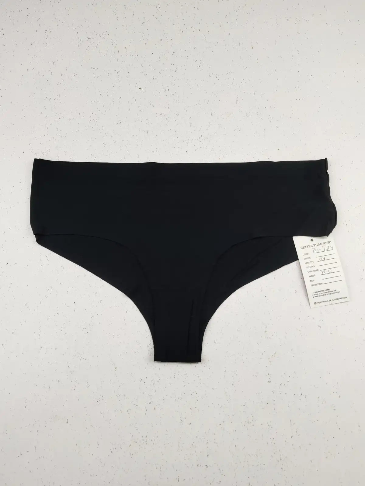 Buy online pre-used pre-loved 100% authentic & Original branded Primark (PU-724) available in Pakistan. Top international brands avilable.