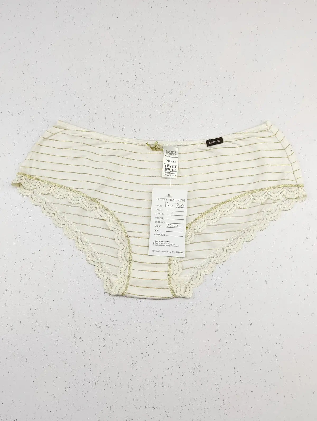 Buy online pre-used pre-loved 100% authentic & Original branded Marks & Spencer (PU-726) available in Pakistan. Top international brands avilable.