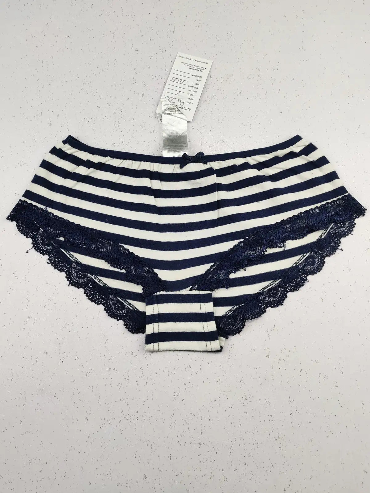 Buy online pre-used pre-loved 100% authentic & Original branded Janina (PU-731) available in Pakistan. Top international brands avilable.