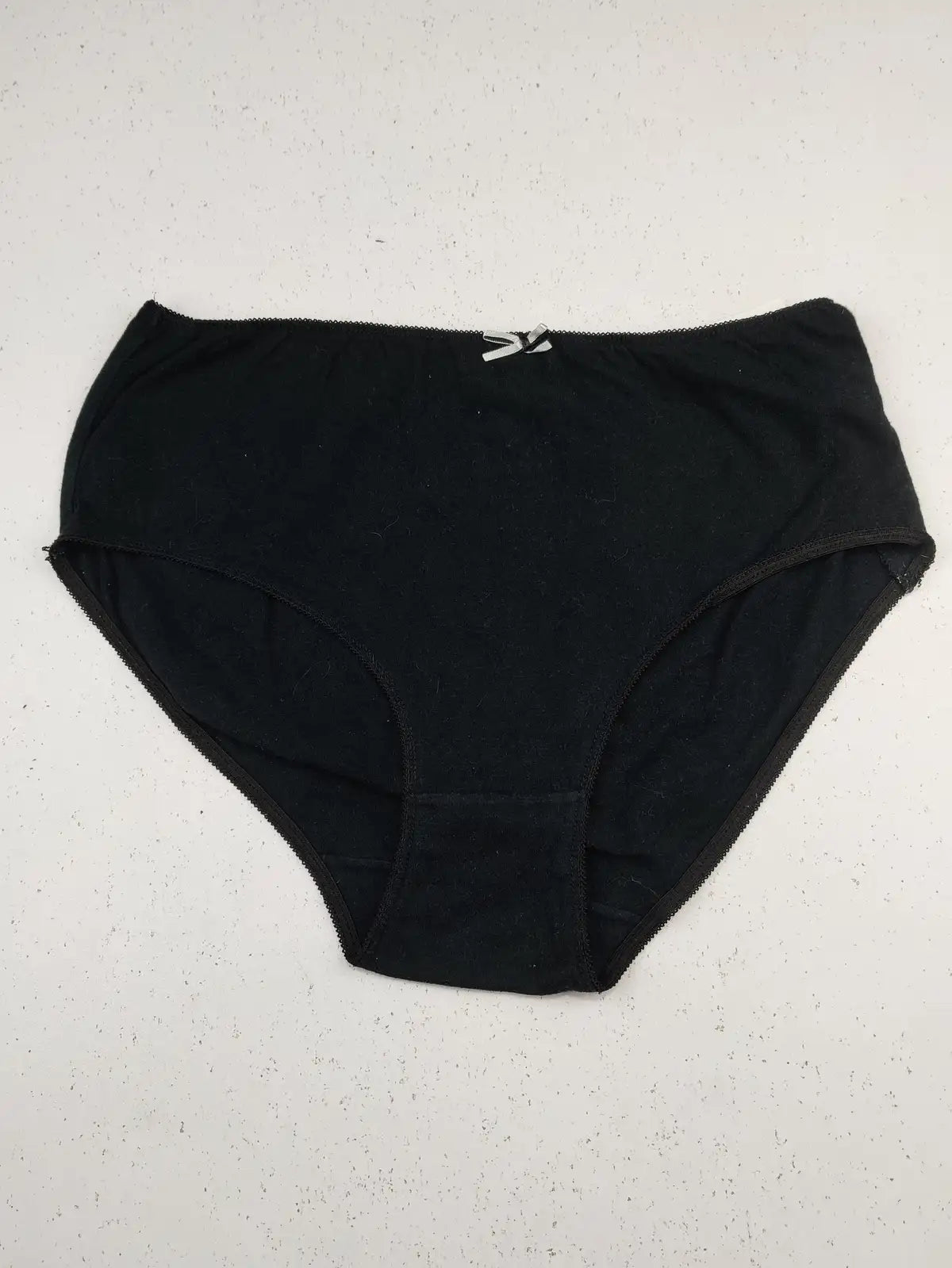 Buy online pre-used pre-loved 100% authentic & Original branded Secret Possessions (PU-739) available in Pakistan. Top international brands avilable.