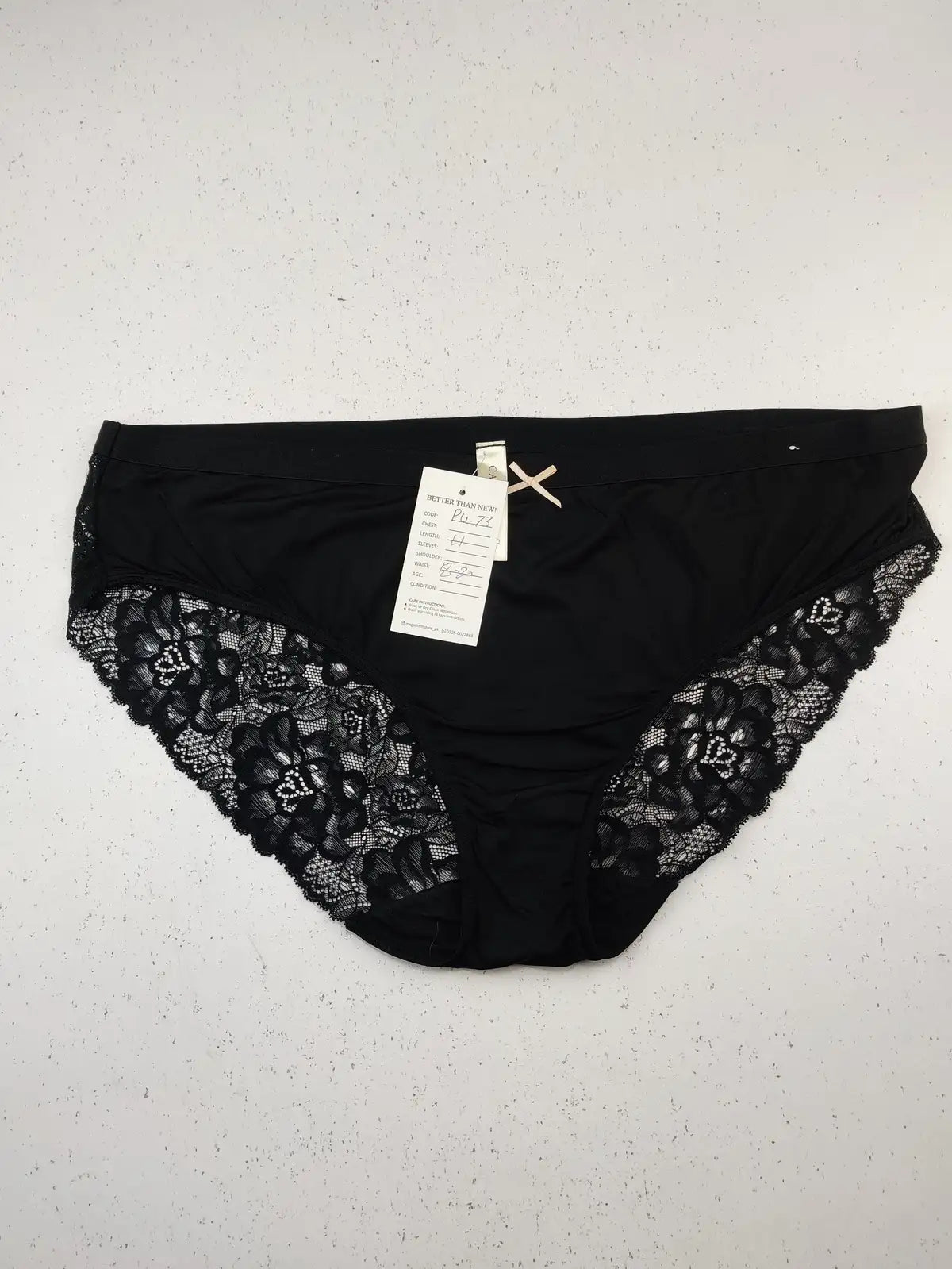 Buy online pre-used pre-loved 100% authentic & Original branded Cacique (PU-73) available in Pakistan. Top international brands avilable.