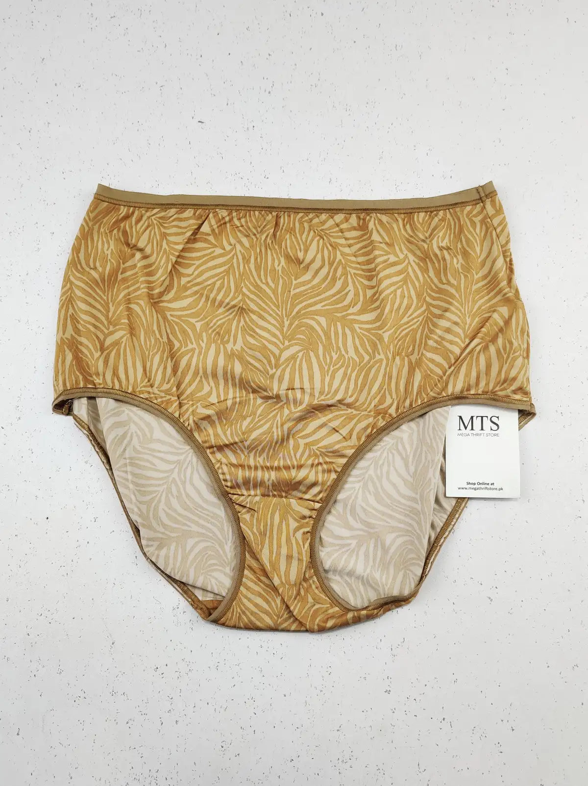 Buy online pre-used pre-loved 100% authentic & Original branded Marks & Spencer (PU-767) available in Pakistan. Top international brands avilable.