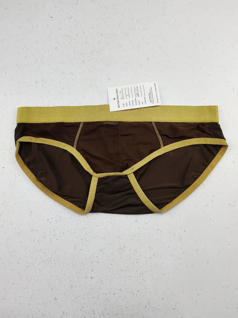 Buy online pre-used pre-loved 100% authentic & Original branded Cockcon (PU-794) available in Pakistan. Top international brands avilable.