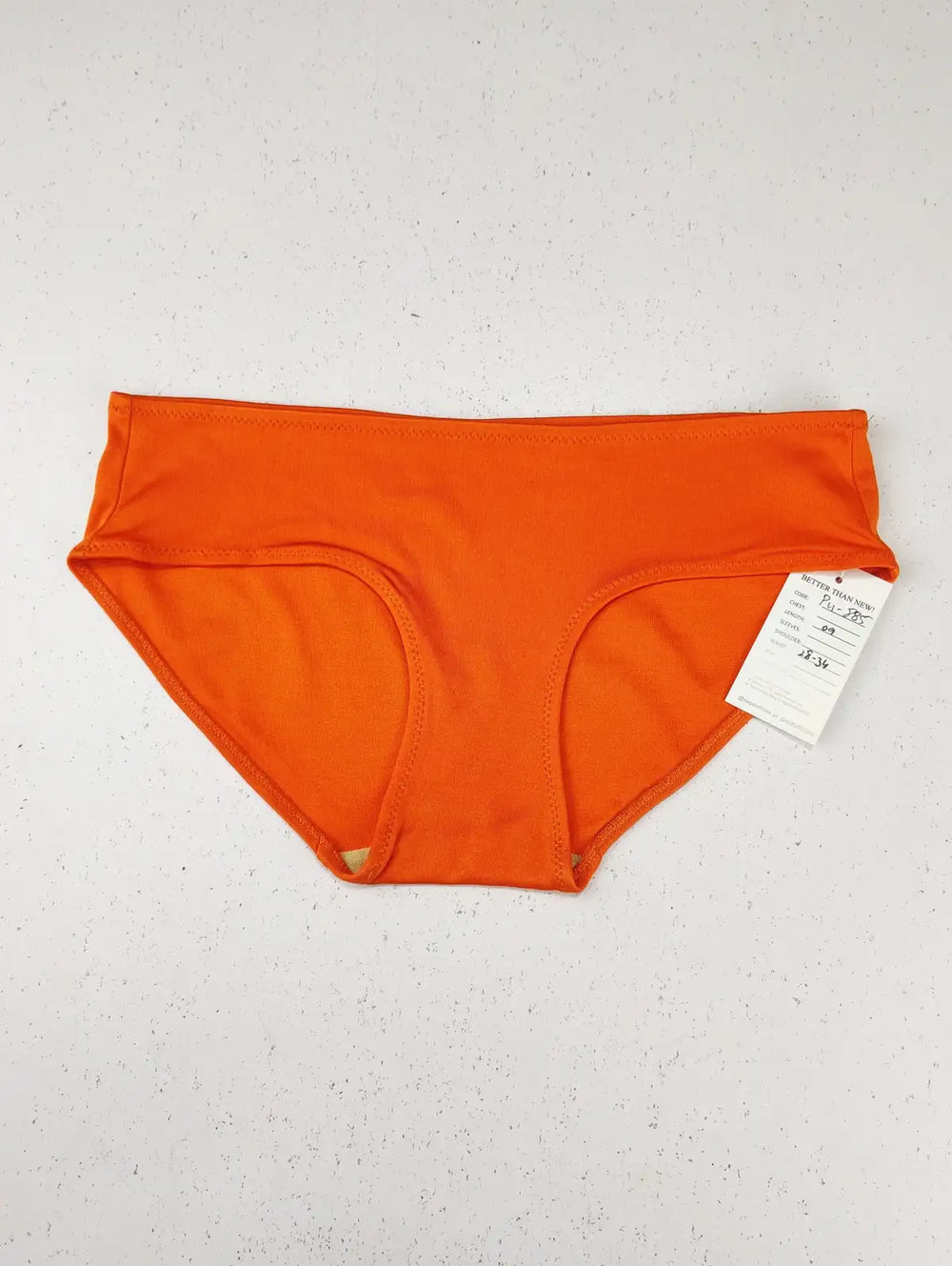 Buy online pre-used pre-loved 100% authentic & Original branded Unknown Brand (PU-885) available in Pakistan. Top international brands avilable.