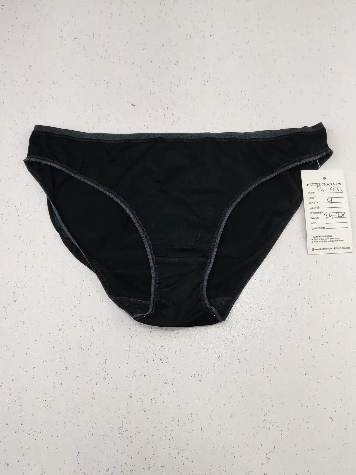 Buy online pre-used pre-loved 100% authentic & Original branded Marks & Spencer (PU-931) available in Pakistan. Top international brands avilable.