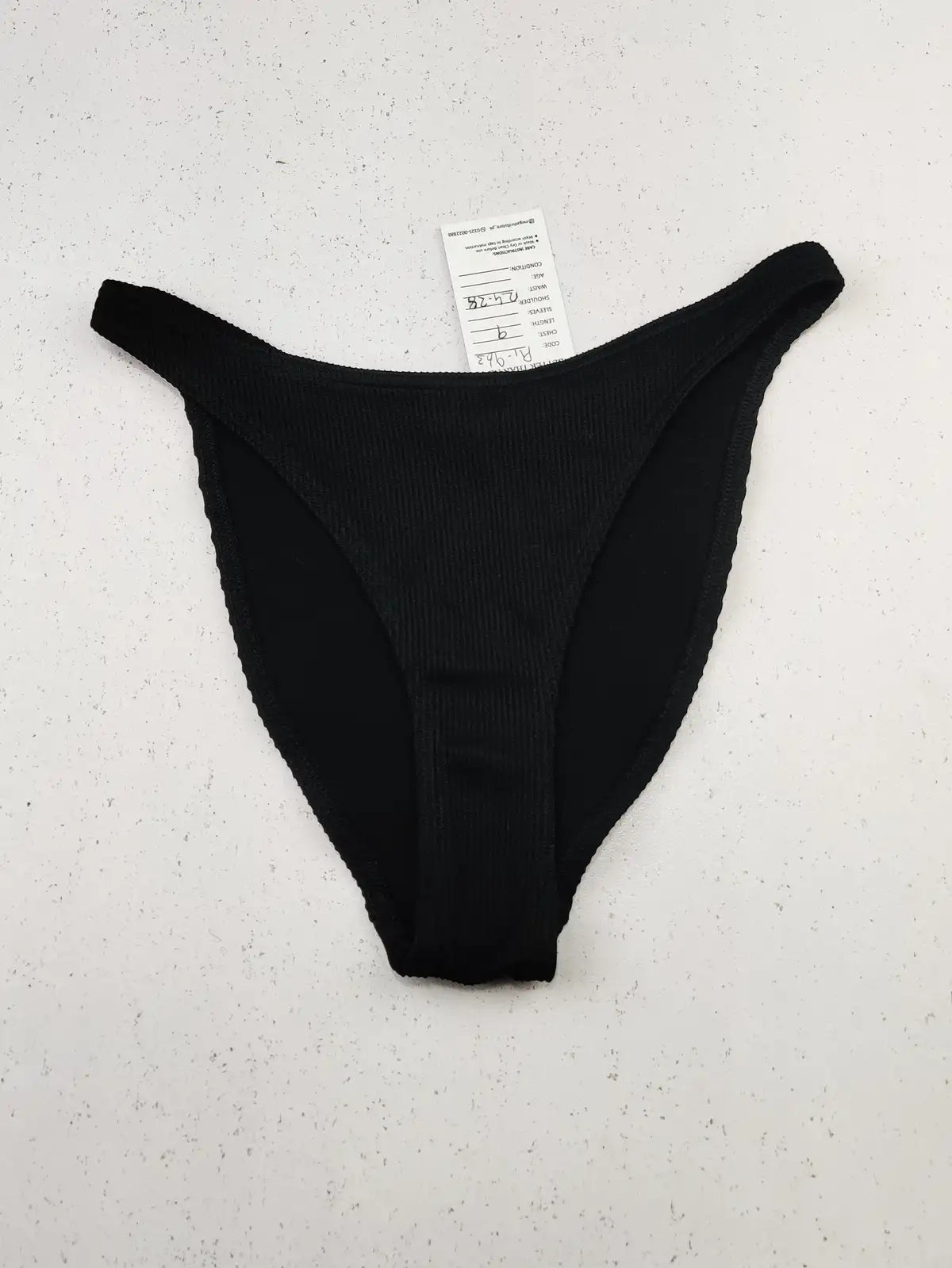 Buy online pre-used pre-loved 100% authentic & Original branded Prettylittlething (PU-963) available in Pakistan. Top international brands avilable.