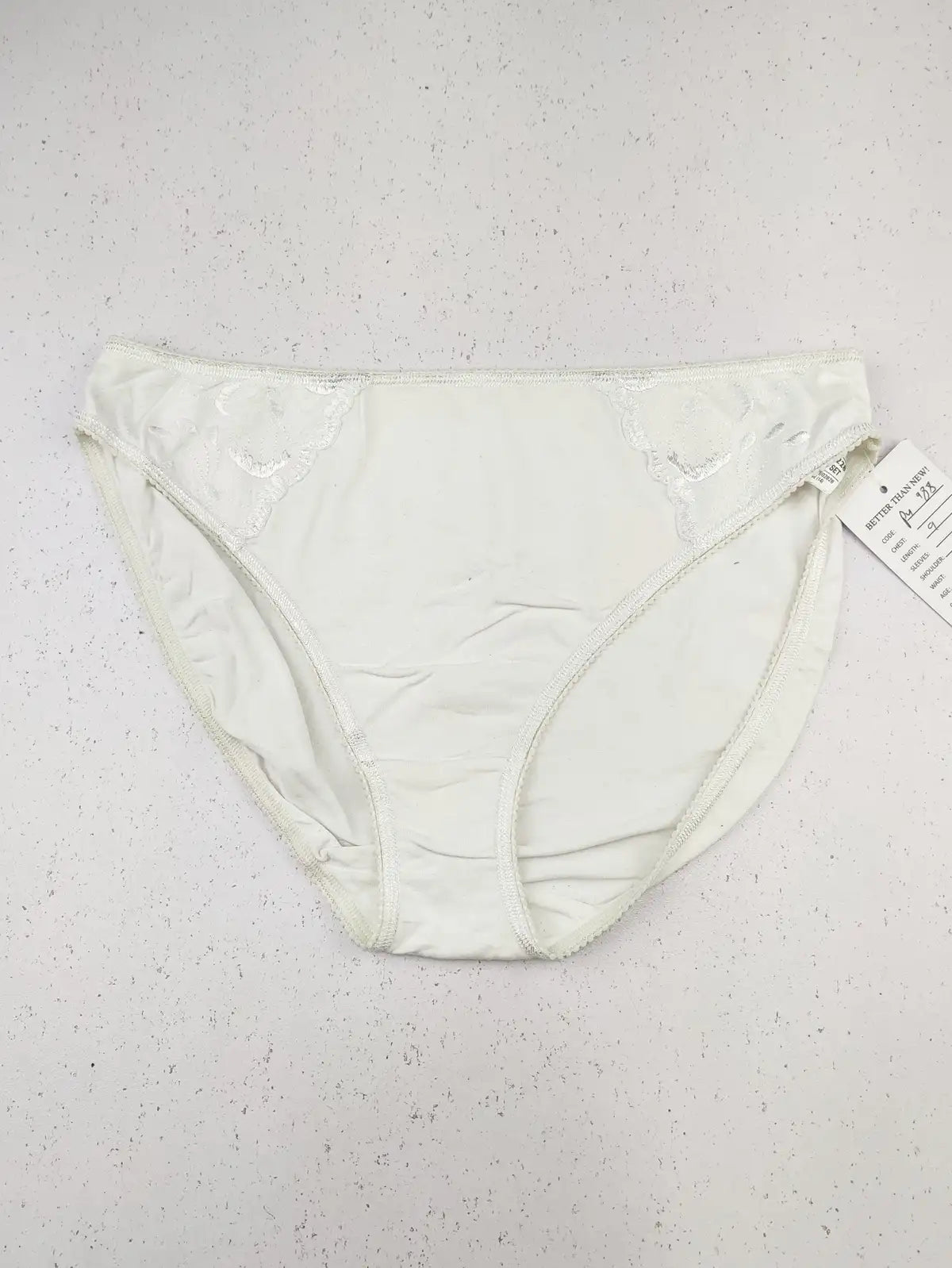 Buy online pre-used pre-loved 100% authentic & Original branded Marks & Spencer (PU-988) available in Pakistan. Top international brands avilable.