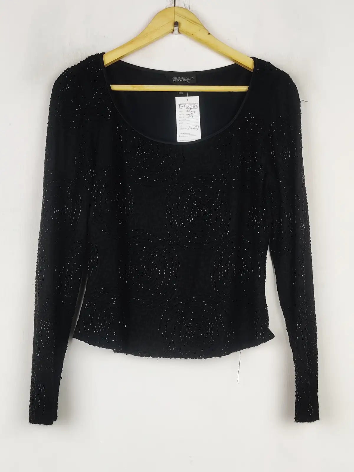 Buy online pre-used pre-loved 100% authentic & Original branded Carmen Marc (PW-1023) available in Pakistan. Top international brands avilable.