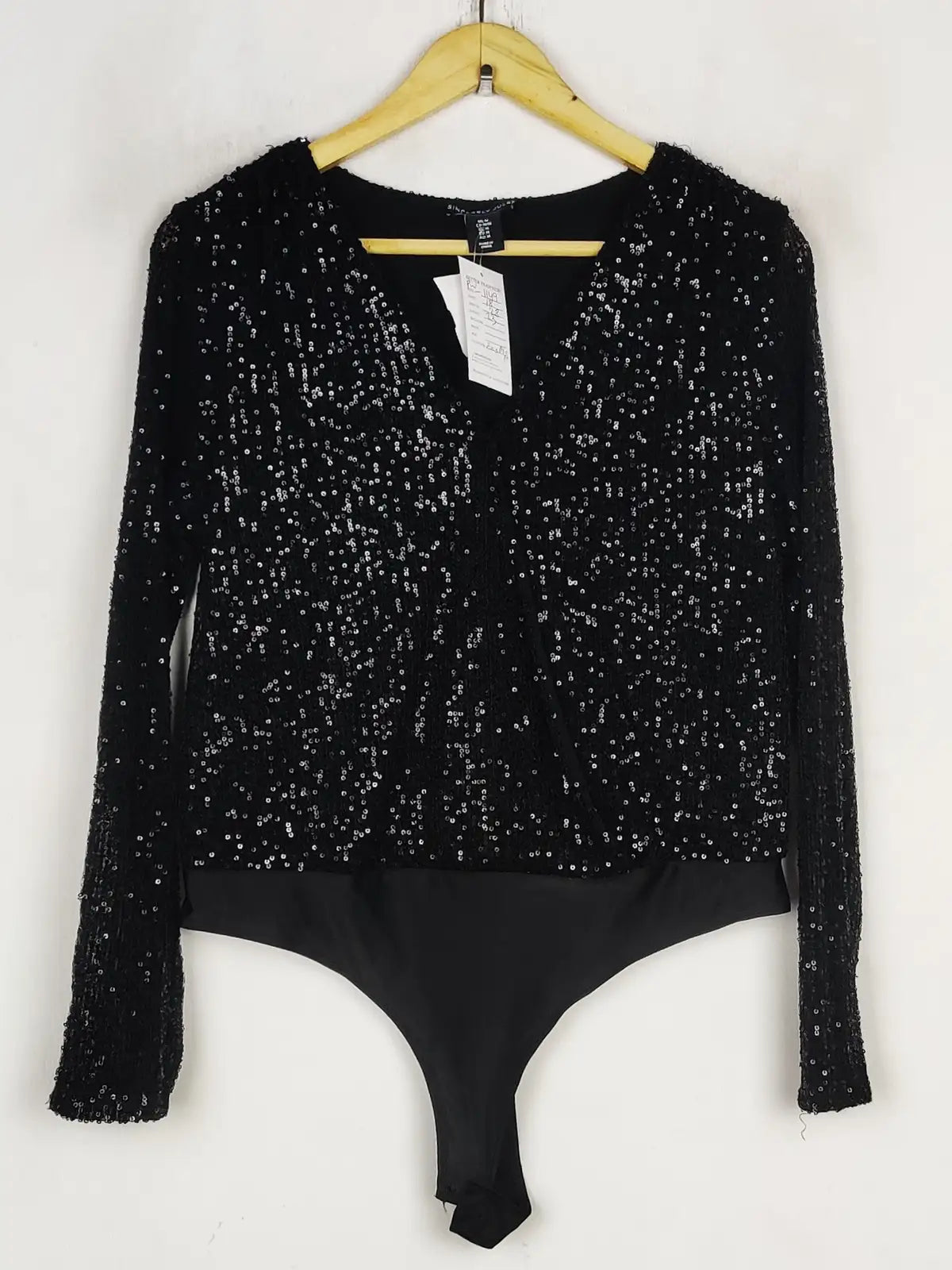 Buy online pre-used pre-loved 100% authentic & Original branded Sincerely Jules (PW-1149) available in Pakistan. Top international brands avilable.