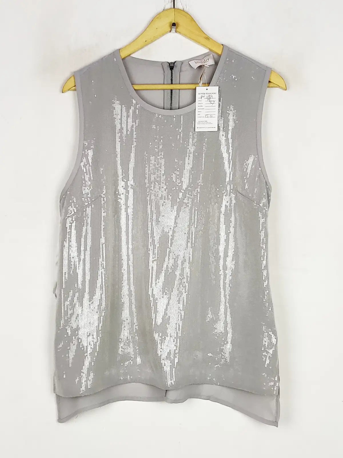 Buy online pre-used pre-loved 100% authentic & Original branded Laundry (PW-1184) available in Pakistan. Top international brands avilable.