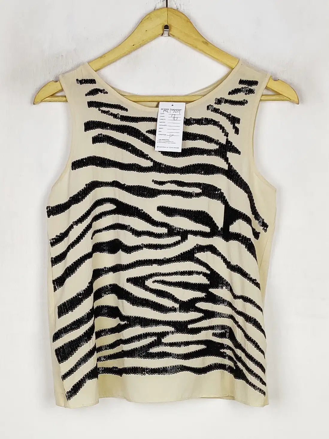 Buy online pre-used pre-loved 100% authentic & Original branded Ann Taylor (PW-1229) available in Pakistan. Top international brands avilable.
