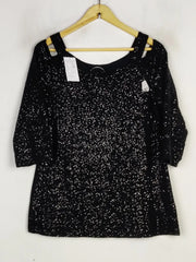 Buy online pre-used pre-loved 100% authentic & Original branded International Concepts (PW-1261) available in Pakistan. Top international brands avilable.