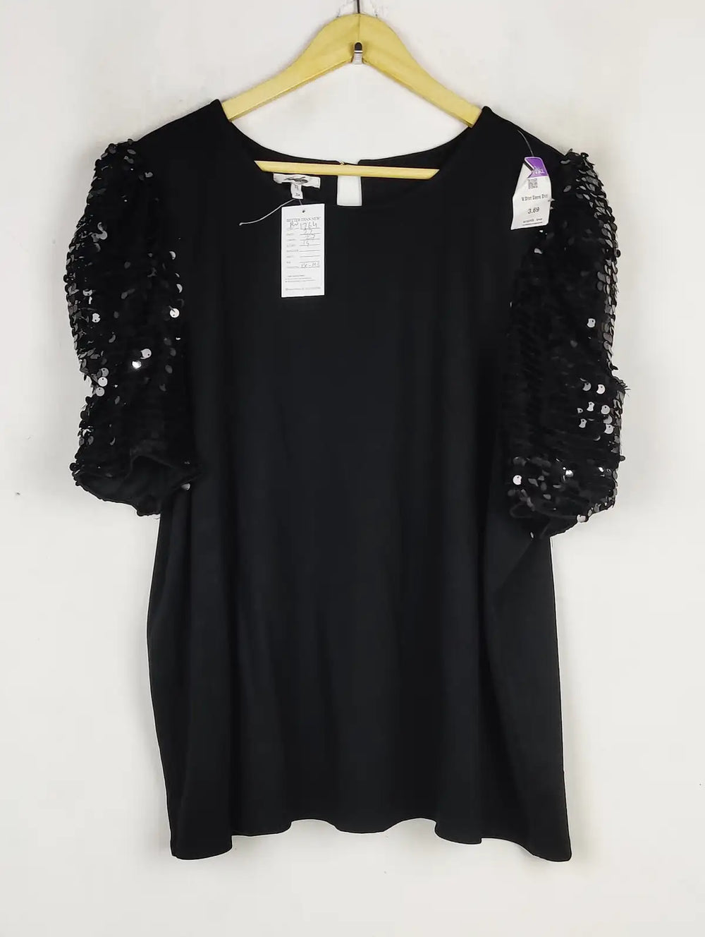 Buy online pre-used pre-loved 100% authentic & Original branded Maurices (PW-1264) available in Pakistan. Top international brands avilable.