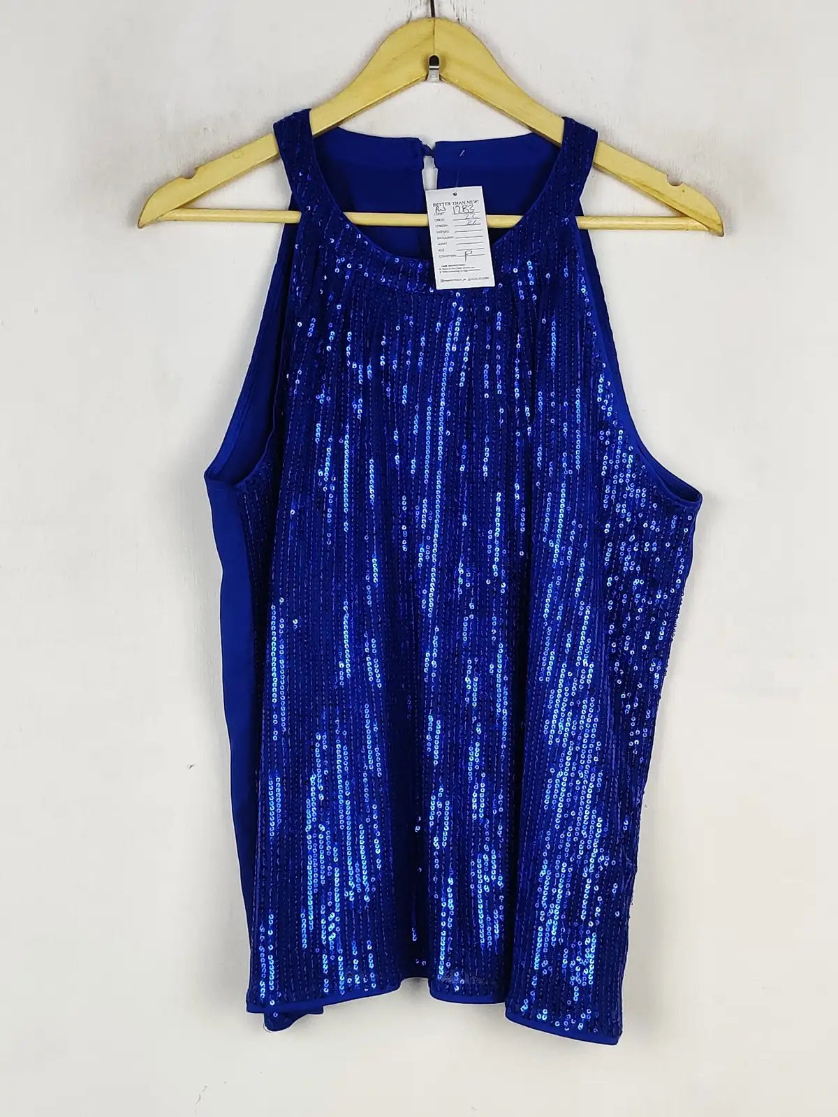 Buy online pre-used pre-loved 100% authentic & Original branded Unknown Brand (PW-1283) available in Pakistan. Top international brands avilable.
