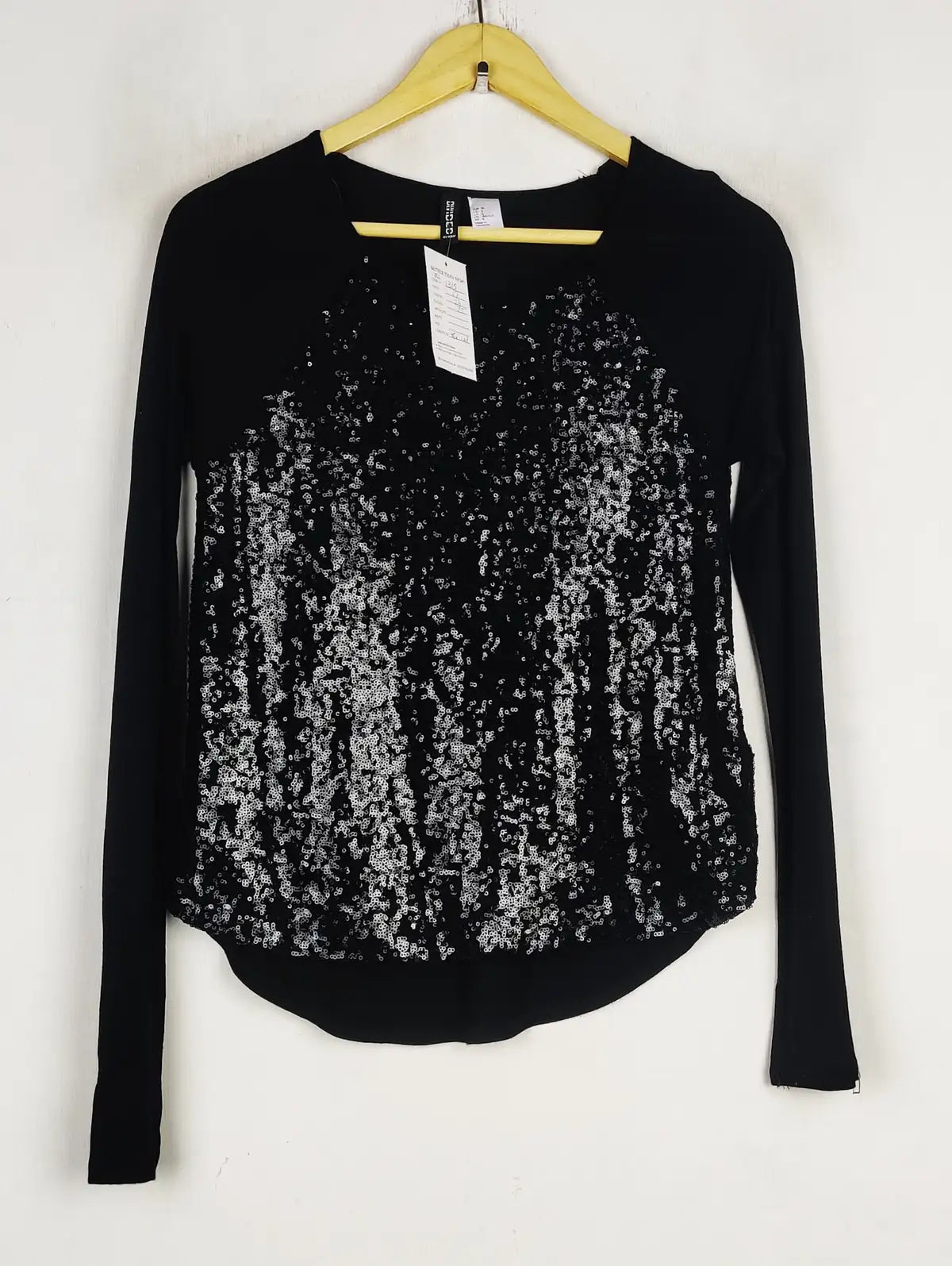 Buy online pre-used pre-loved 100% authentic & Original branded H&M (PW-1315) available in Pakistan. Top international brands avilable.