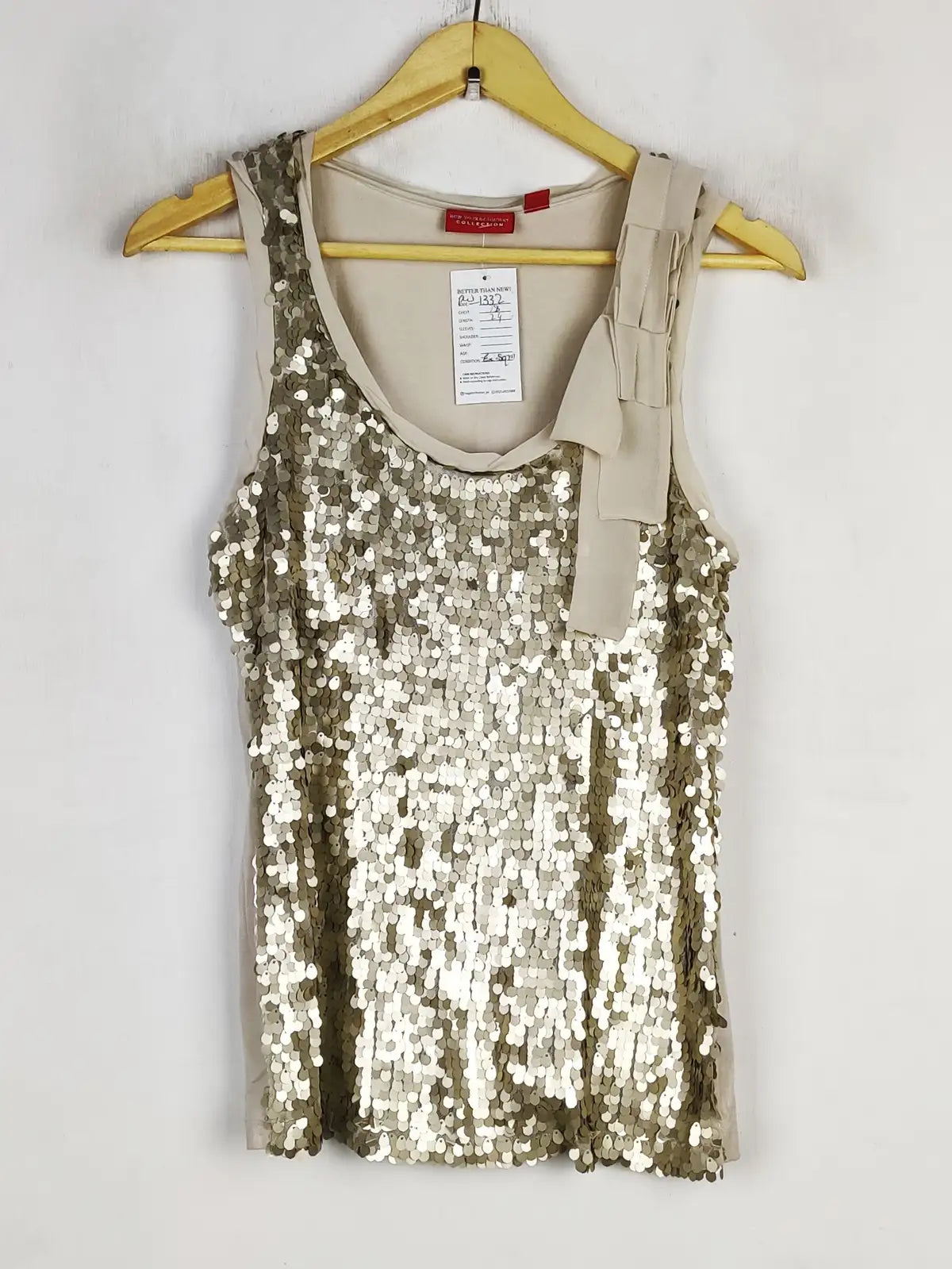 Buy online pre-used pre-loved 100% authentic & Original branded New York & Company (PW-1332) available in Pakistan. Top international brands avilable.