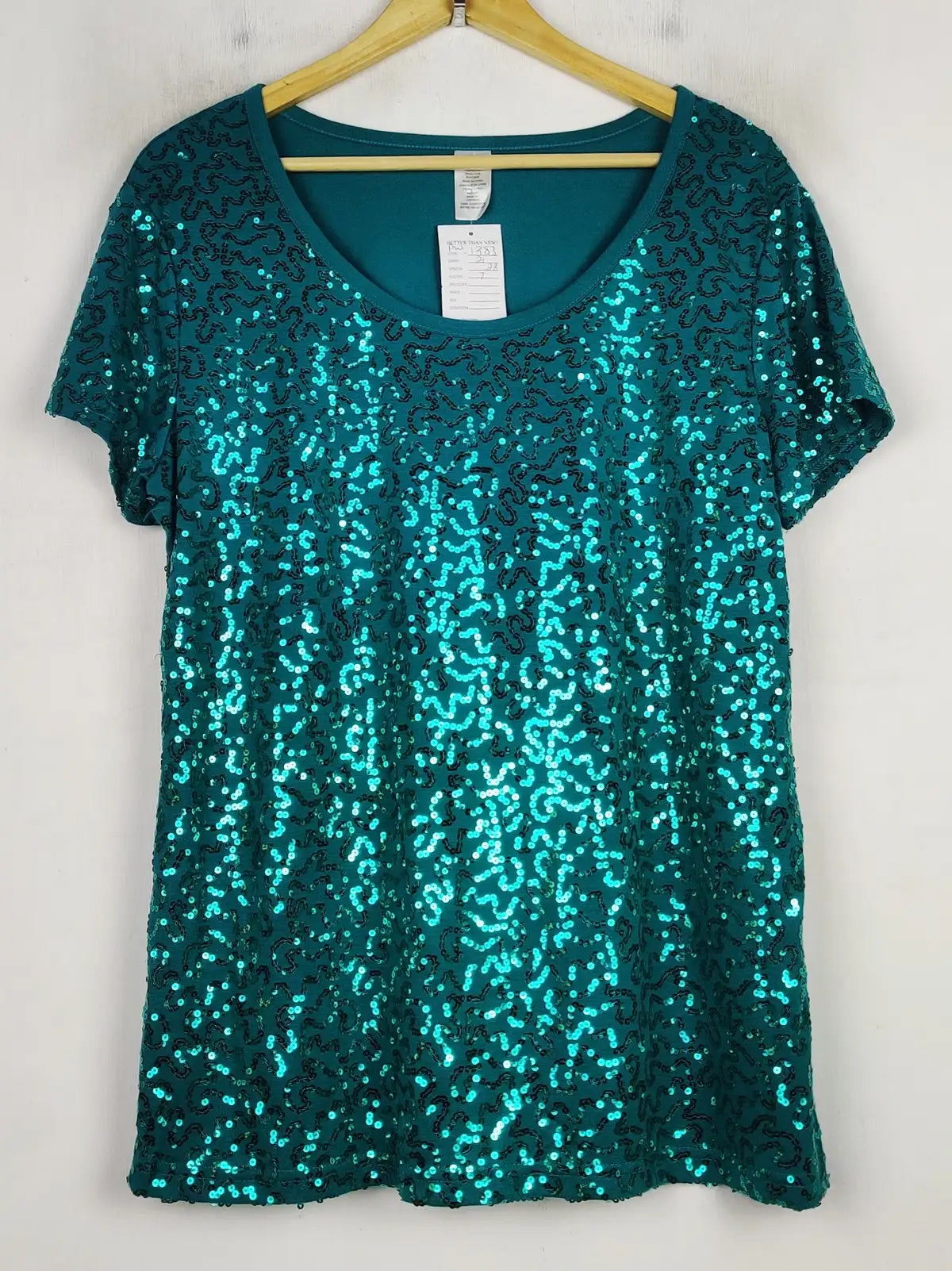 Buy online pre-used pre-loved 100% authentic & Original branded Unknown Brand (PW-1383) available in Pakistan. Top international brands avilable.