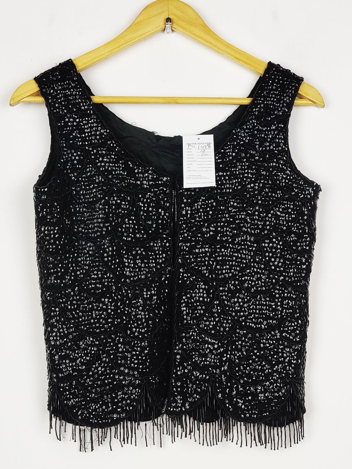 Buy online pre-used pre-loved 100% authentic & Original branded Unknown Brand (PW-1428) available in Pakistan. Top international brands avilable.